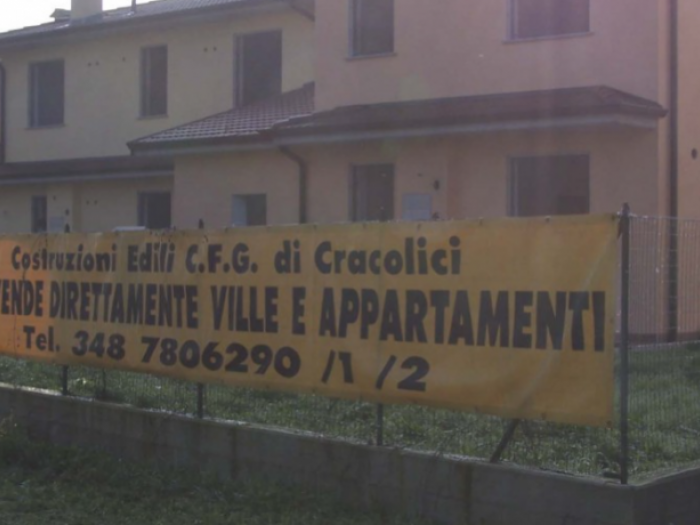 Archisio - Costruzioni Edili Cfg Di Cracolici Franco E C Snc - Progetto Appartamento palazzo pignano