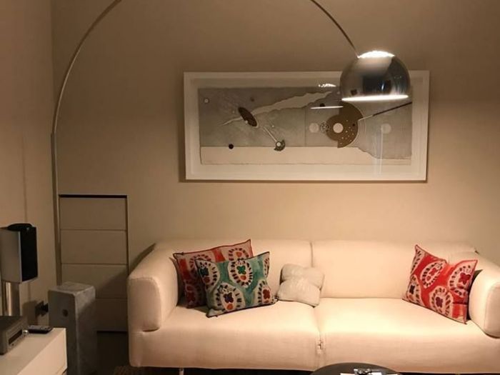 Archisio - Paola Illuminazione - Progetto La lampada da terra icona da sempre