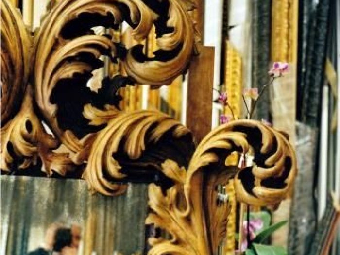 Archisio - Antonio Radetti - Progetto Consulenze antiquarie su mobili in legno e ferro battuto a trieste