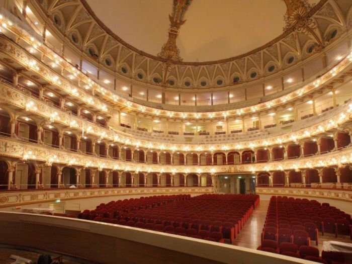 Archisio - Schinco Parquet srl - Progetto Teatro petruzzelli