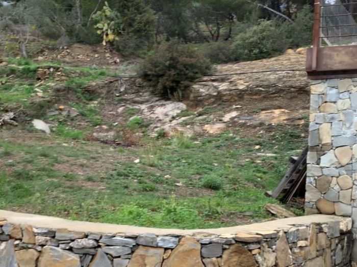 Archisio - Nadine Schmitz - Progetto Leleganza dello sfioro nascosto