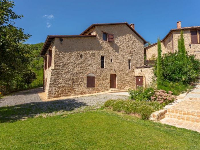 Archisio - Studio Lenzi Associati - Progetto Pietre dellappennino