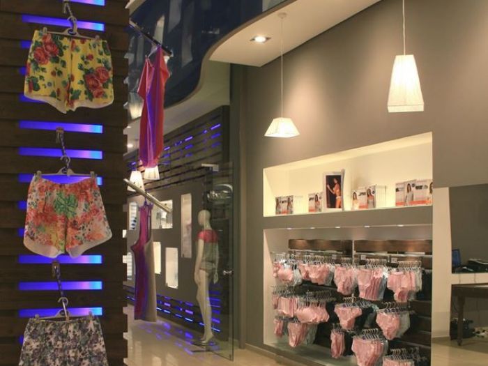 Archisio - Vincenzo Bafunno - Progetto Snelli store andria