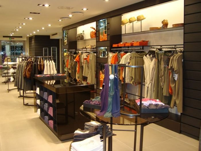 Archisio - Asso spa - Progetto Allestimento ed arredamento di negozi