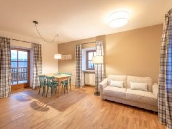 Archisio - Karin Dalceggio Interiordesign Sas - Progetto Adolferhfl