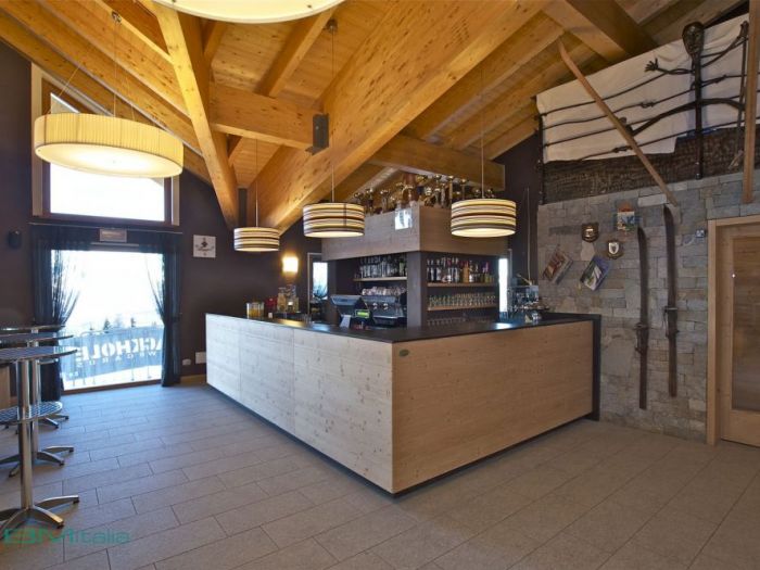 Archisio - Bm Italia srl - Progetto Rifugio baradello 2000