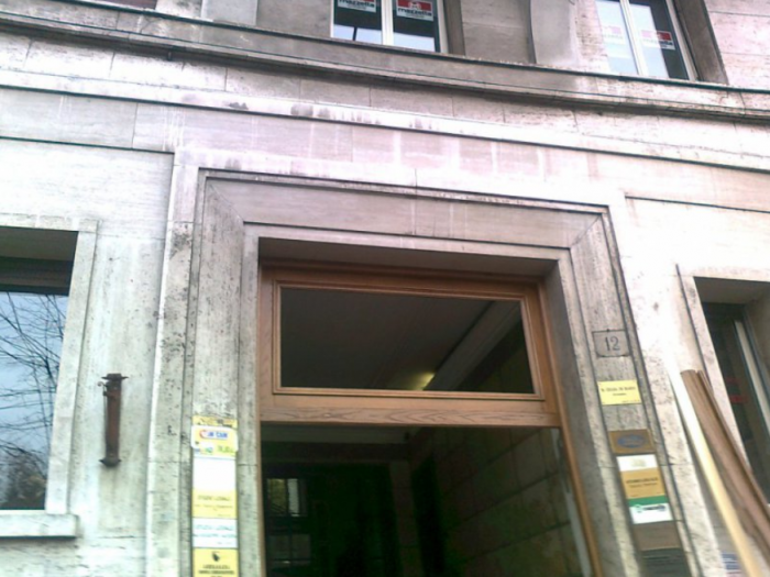 Archisio - Arte Del Legno 86 Snc - Progetto Portone condominiale monumentale in massello di lamellare di rovere in ple clodio 12 zona prati