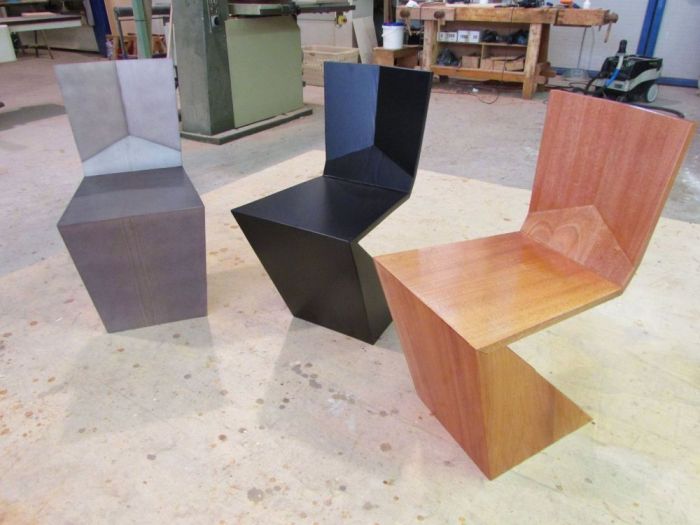 Archisio - Onda Arredamenti - Progetto Tavolini sedie mensole armadi arredo casa e rivestimento in legno per yacht