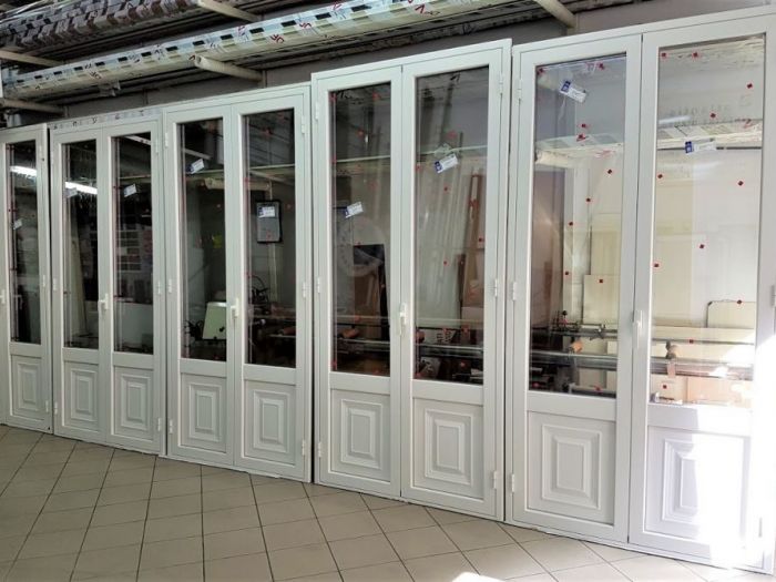 Archisio - Francesco Papillo Serramenti - Progetto Infissi a taglio termico per ville e palazzi antichi