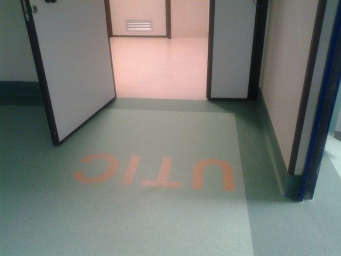 Archisio - Errico Gaglianese - Progetto Rifacimento pavimenti gruppo operatorio ed utic del campus di germaneto