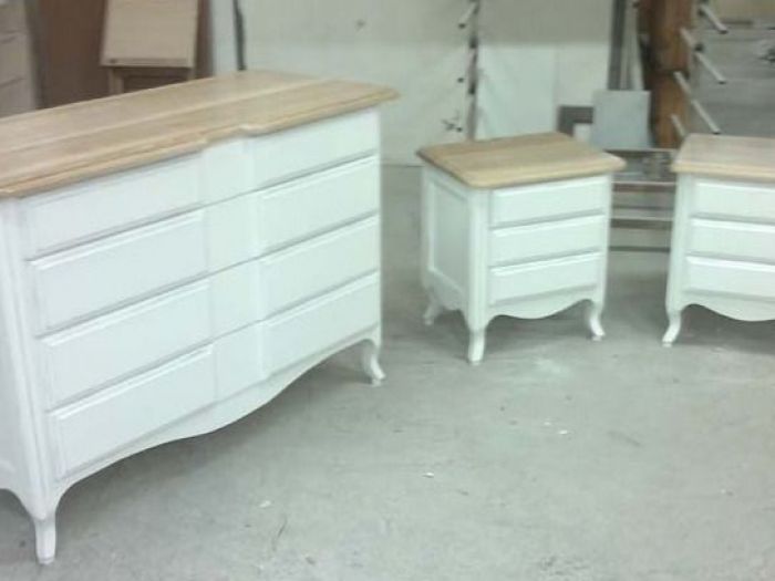 Archisio - Lombardino Giuseppe Verniciatura Mobili - Progetto Laccatura lucidatura mobili