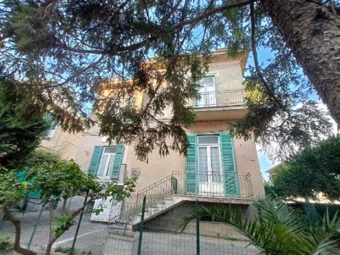 Archisio - Flavio Di Fiore - Progetto Villa 4a