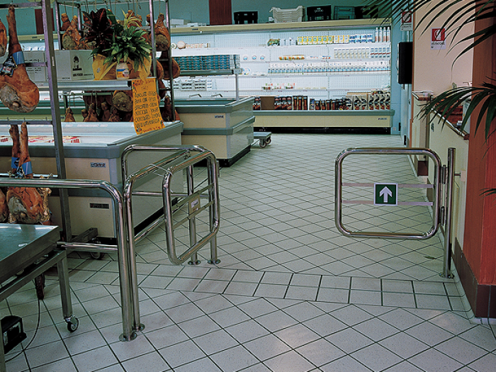 Archisio - Superfici srl - Progetto Superfici in ambito residenziale industriale e commerciale