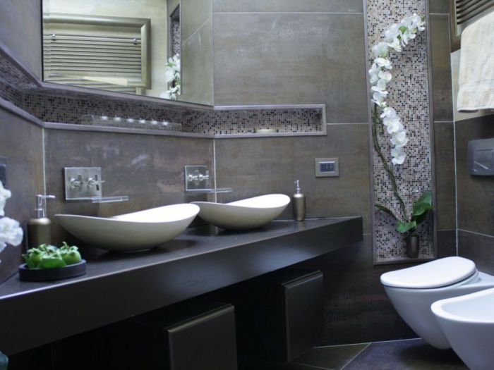 Archisio - Teresa Romeo - Progetto Bagni