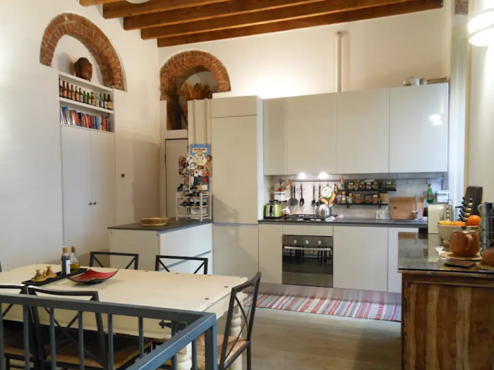 Archisio - Azzurra Lorenzetto - Progetto Moltiplicare gli spazi in orizzontale e verticale