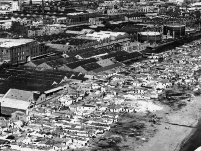 Archisio - Arch Francesca Camporeale - Progetto Il barrio del somorrostro a barcellona