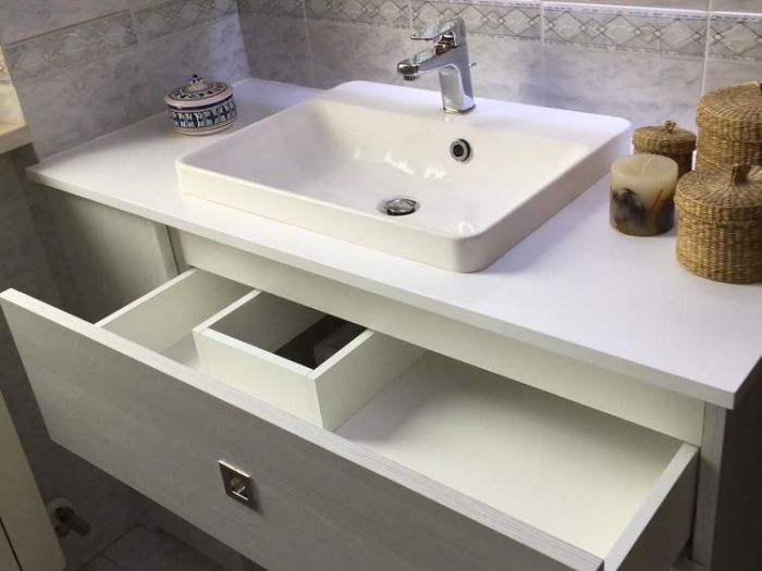 Archisio - Valeriani Di Domenico - Progetto Arredo bagno