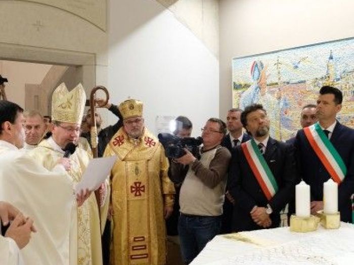 Archisio - Brau Battistelli Roccheggiani Architetti Associati - Progetto Cappella bv Maria di loreto cracovia