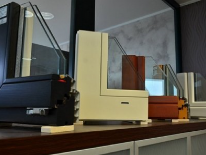 Archisio - Serramenti Porte Carlisi srl - Progetto Serramenti in alluminio serramenti in pvc serramenti legno-alluminio