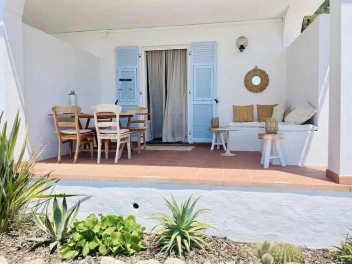 Archisio - Nadine Schmitz - Progetto Piccolo bed and breakfast