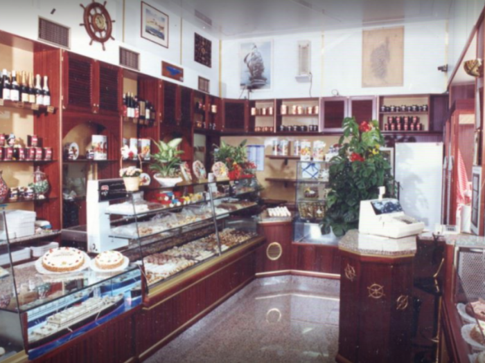 Archisio - Falegnameria Arredamenti Casa Bella Di Fabrizio Dascanio - Progetto Esercizi commerciali