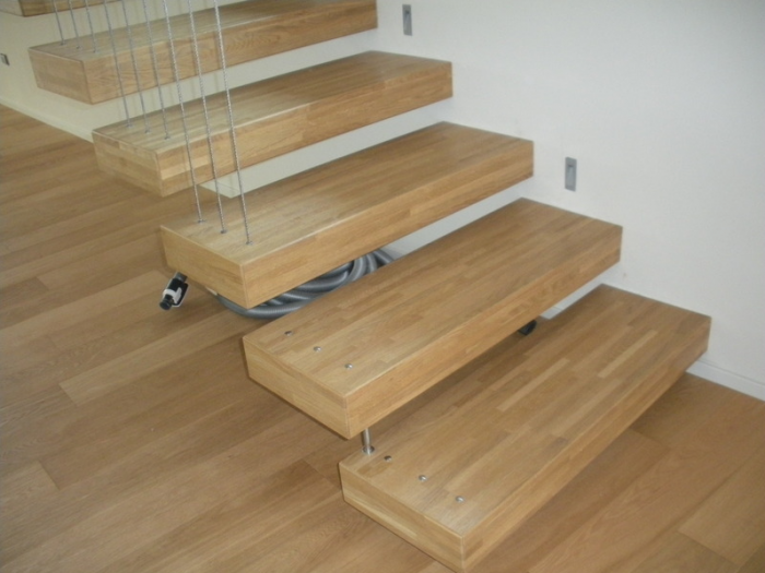 Archisio - Falegnameria Lambiase - Progetto Scale per interni in legno