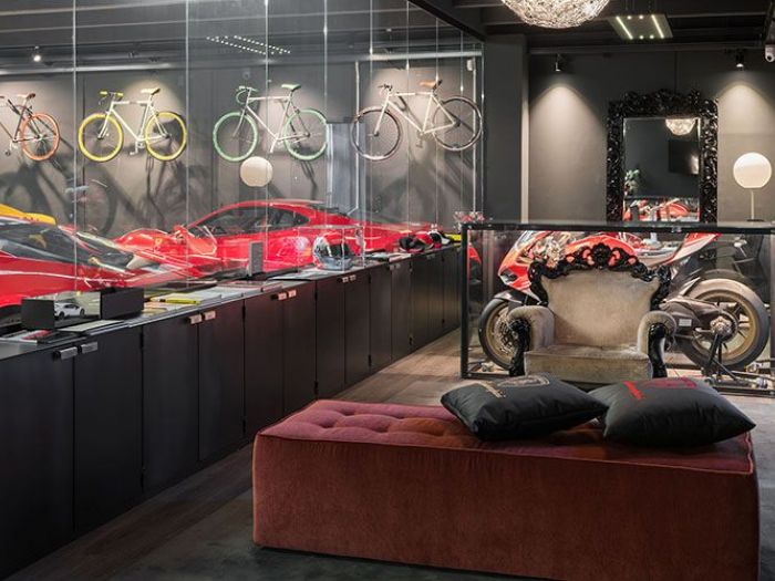 Archisio - Durante Ufficio - Progetto Uffici con collezione privata