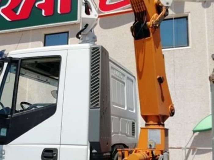 Archisio - Idraulica Saverio Graziano Servizi - Progetto Montaggio insegne