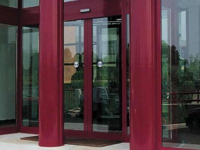 Archisio - Elettromeccanica Biancorosso - Progetto Cancelli e porte automatiche