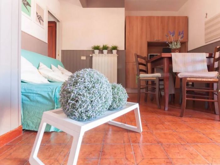 Archisio - Angela Paniccia - Progetto Profumo di lime e bamb relooking di un affittacamere