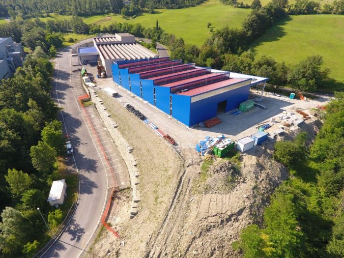 Archisio - Studio Lenzi Associati - Progetto Una fabbrica in montagna