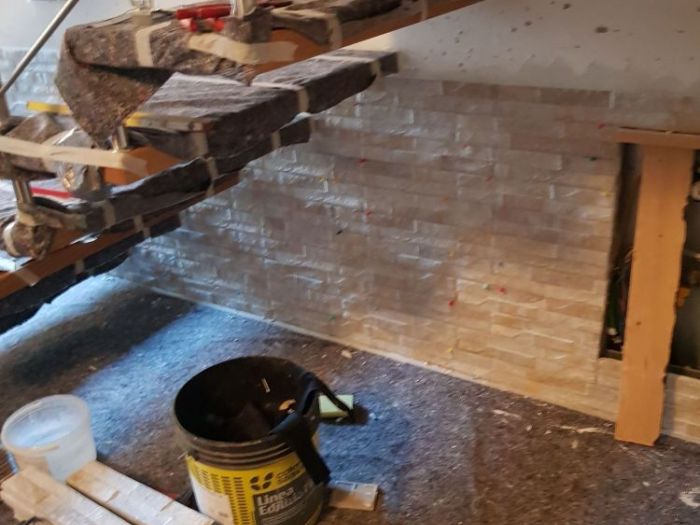 Archisio - Stil Pitture Di Gorgoglione Salvatore - Progetto Rivestimento parete scala in pietra