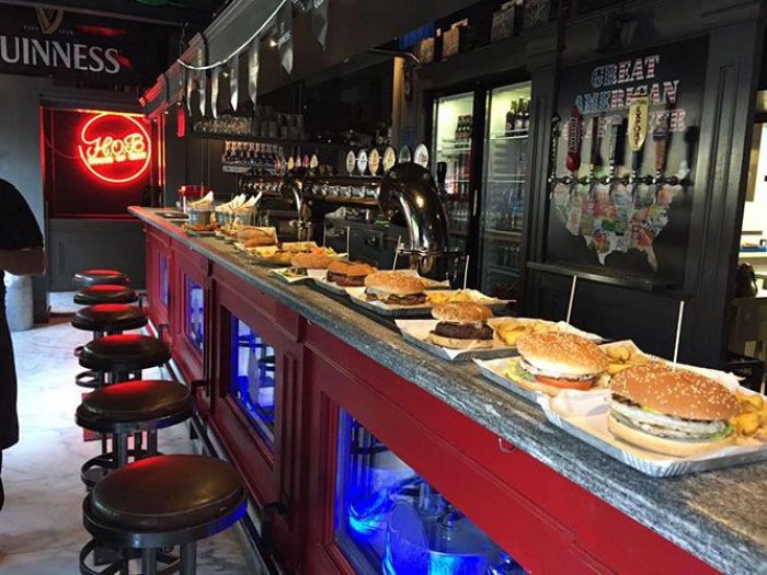 Archisio - Roberto Bardelli - Progetto Bar ristorante e discoteche