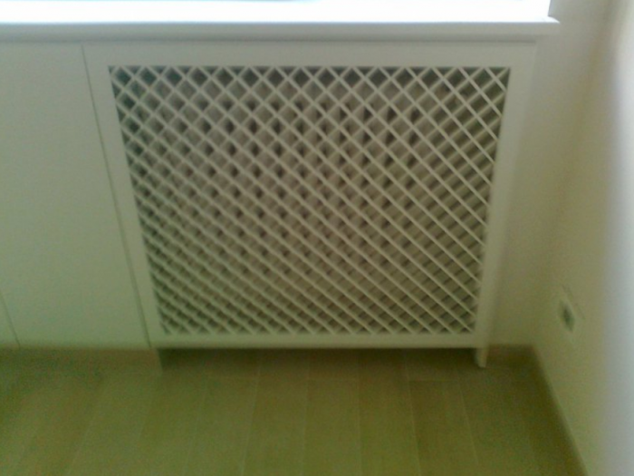 Archisio - Arte Del Legno 86 Snc - Progetto Copritermosifoni decapati in noce bianchi anticati