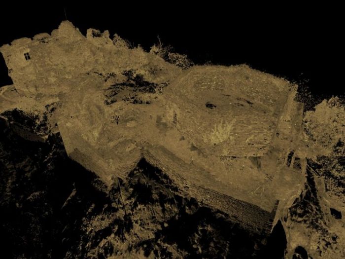 Archisio - Enrica Quattrocchio - Progetto Il castello dei signori di pont-saint-martinStudio e reinterpretazione del castellaccio