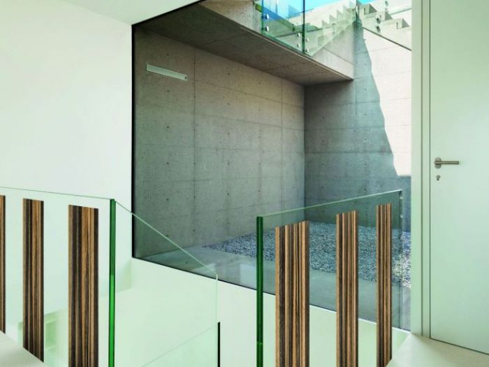 Archisio - Jupiter International srl - Progetto Glass wood