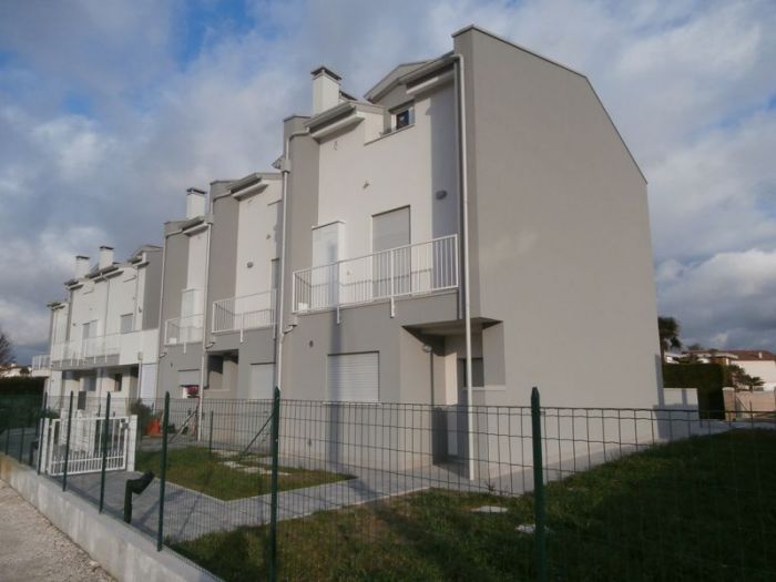 Archisio - Edilmilesi srl - Progetto Costruzioni edili e investimenti immobiliari