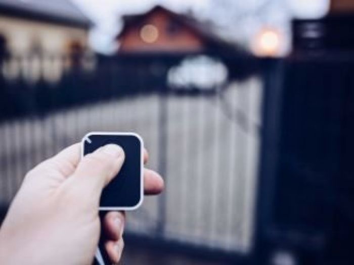 Archisio - Daniele Storci - Progetto Cancelli motorizzati