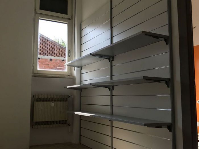 Archisio - Imetallici Di Taverna Andrea Taverna - Progetto Negozio commerciale