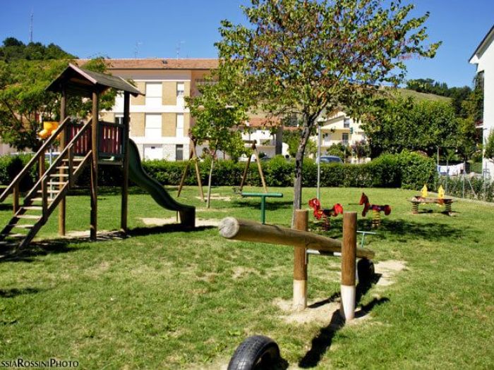 Archisio - Balsamini Gardens Pool Design - Progetto Parchi gazebo e casine in legno