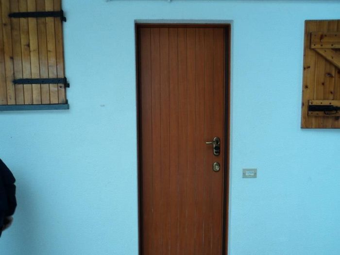 Archisio - Porte Basculanti Bonetalli Maurizio - Progetto Porte blindate e finestre anti sfondamento a brembate