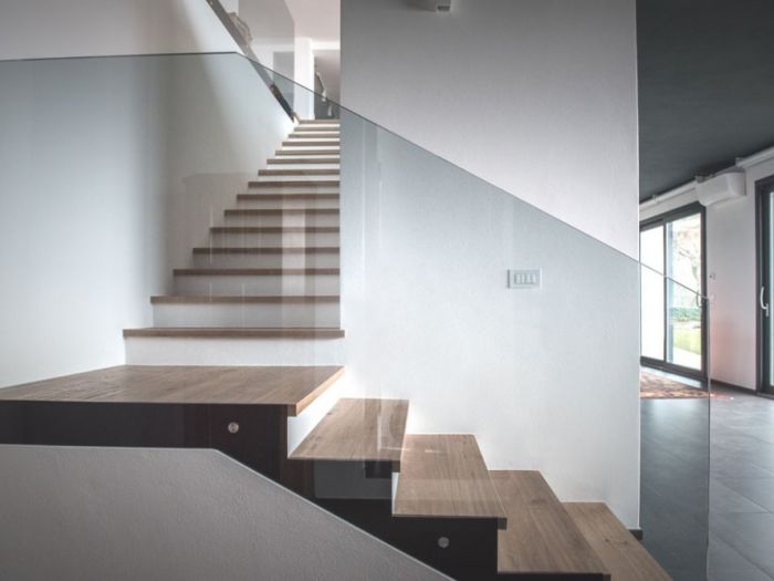 Archisio - Sinergy Zero9 srl - Progetto Villa panoramica su lago maggiore