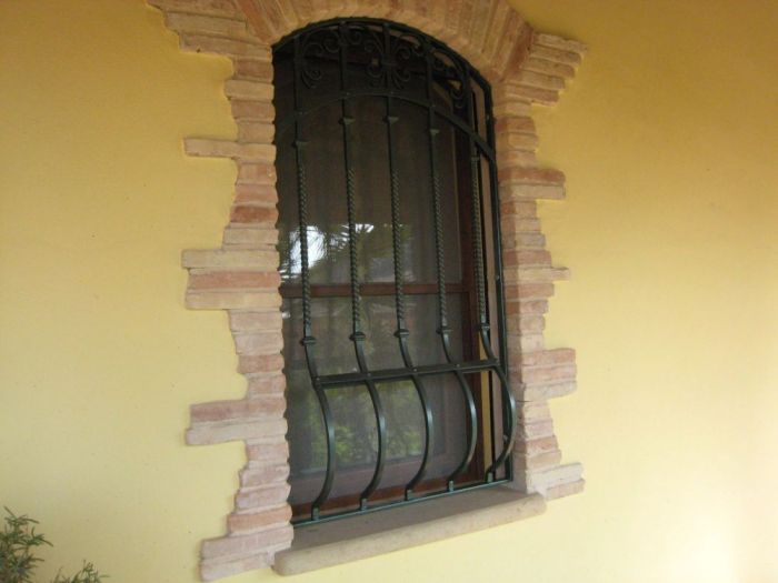 Archisio - Talloru Salvatore srl - Progetto Balconi e grate