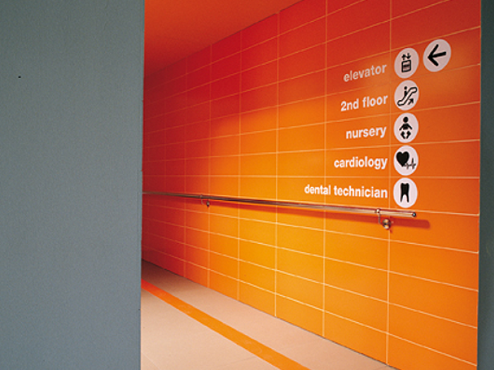 Archisio - Superfici srl - Progetto Superfici in ambito residenziale industriale e commerciale