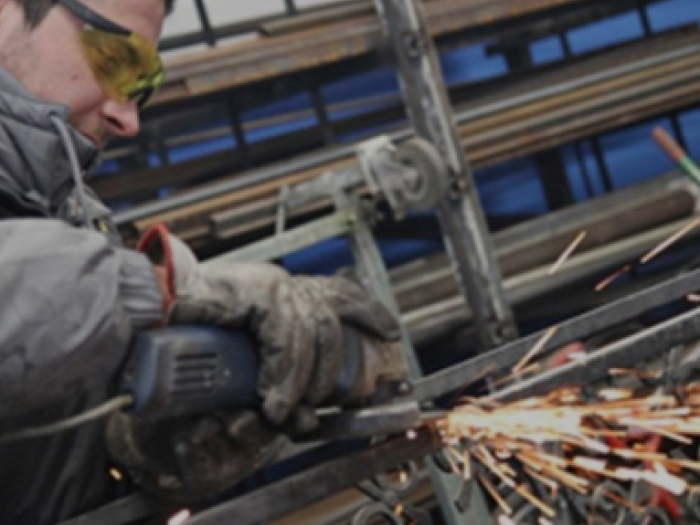 Archisio - Pronesti Antonio Fabbro - Progetto Le migliori strutture in ferro per ogni vostra esigenza