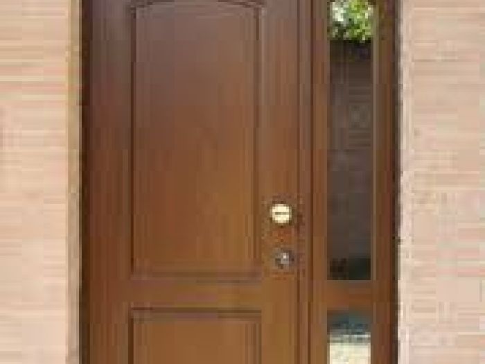 Archisio - Cordaro Falegnemeria - Progetto Esperti nella produzione di porte in legno