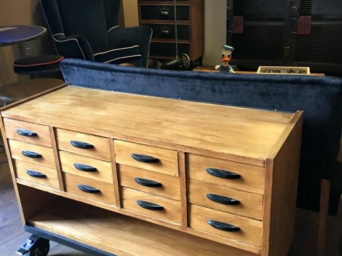 Archisio - Scenography - Progetto Mobili scenografici