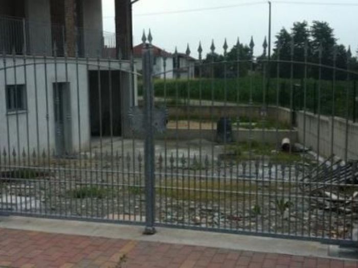 Archisio - Prometal - Progetto Progettazioni di carpenteria per lindustria porte e lavorazioni in acciaio