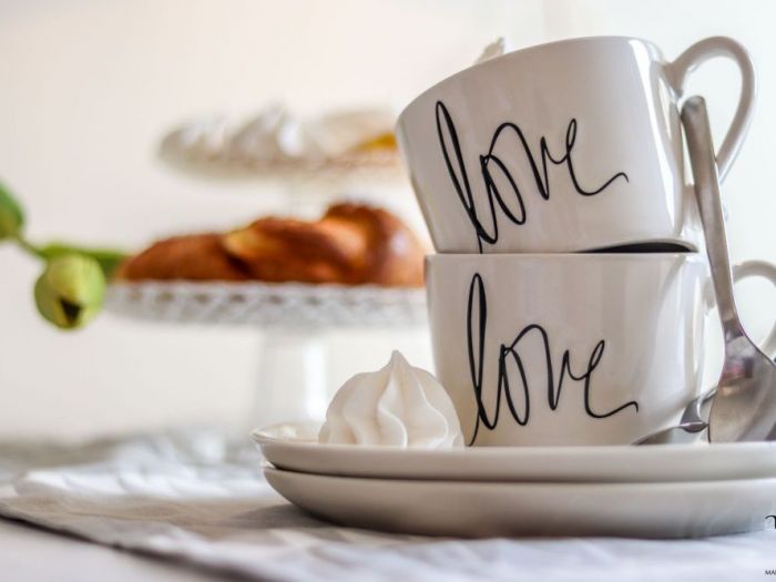 Archisio - Marina Ghedini - Progetto Home staging full con mobili di cartone