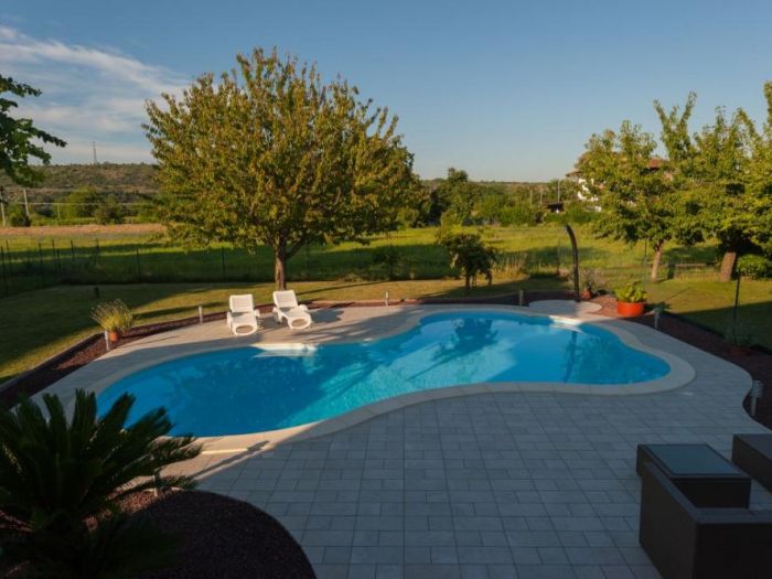 Archisio - Enne Costruzioni srl - Progetto Piscina a ronchi dei legionari